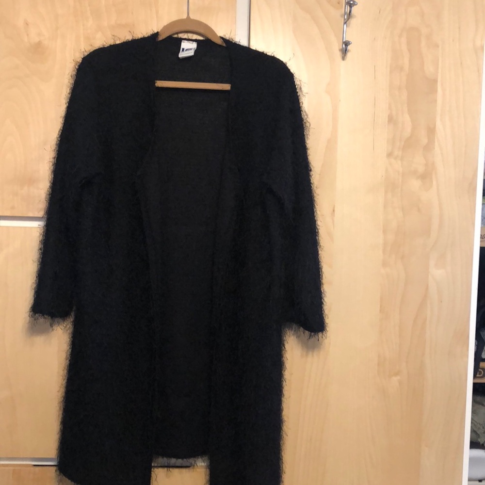 3/4 sleeve 1 top button cardigan